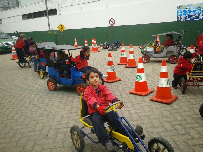 Jardin Infantil Francis Garden