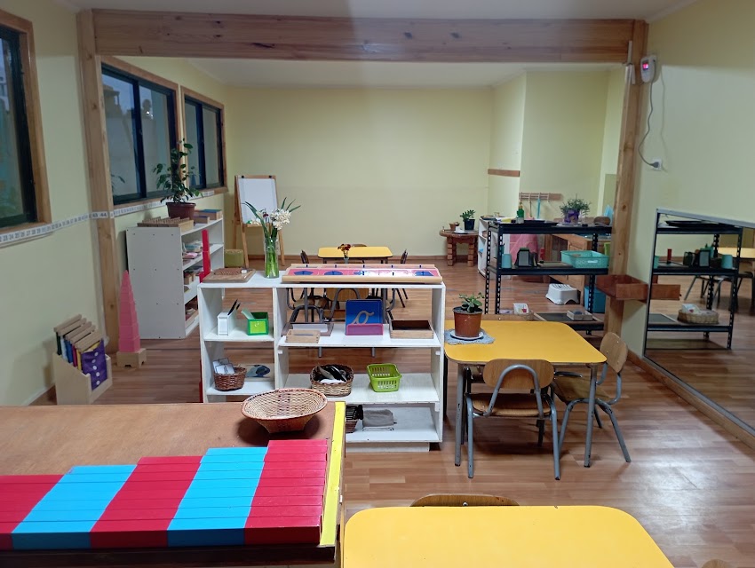 Escuela El Árbol – Montessori