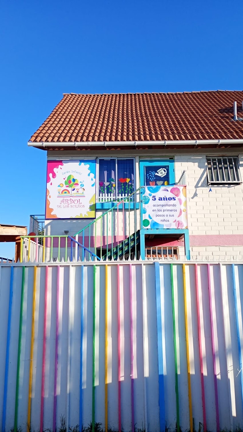 Jardin Infantil Arbol de los sueños