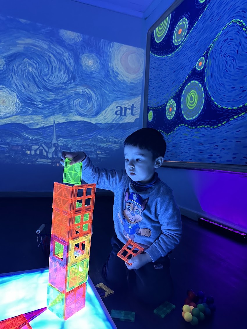 After School: Atelier Infantil Van Gogh