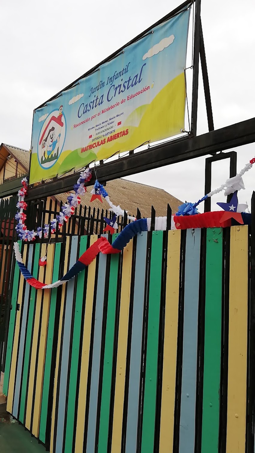 Jardin Infantil Casita Cristal
