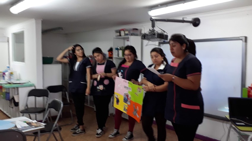 Escuela De Parvulos Mis Amiguitos