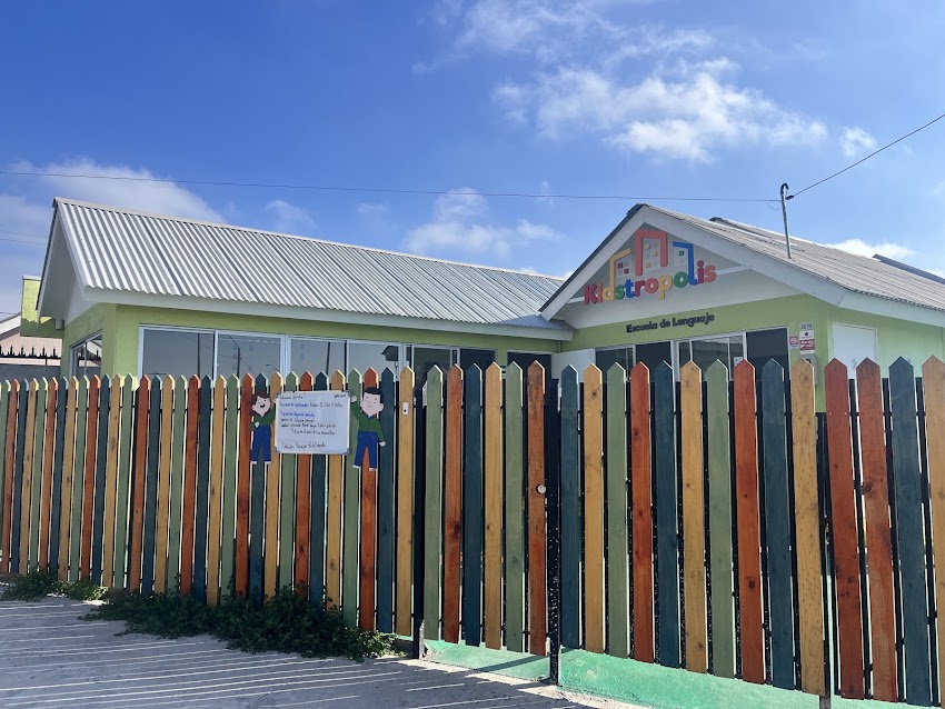 Escuela de Lenguaje Kidstropolis