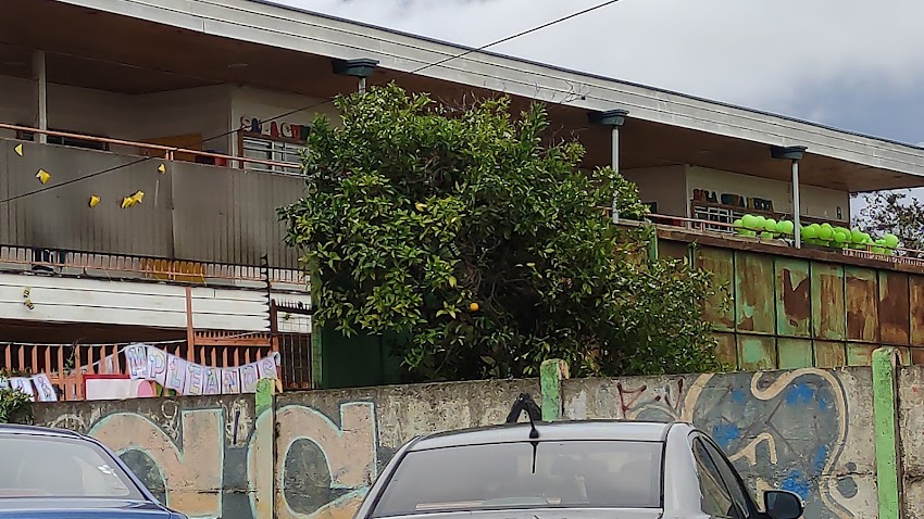 Sala Cuna & Jardín Infantil Entresueños