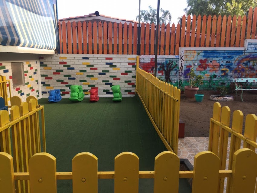 Soc. de Resp. Ltda. Jardin Infantil Girasoles