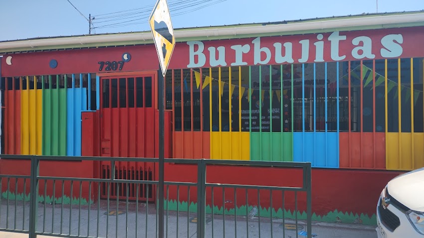 Escuela de Párvulos Burbujitas.