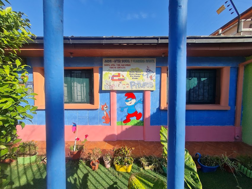 Jardín infantil y guardería los pitufos