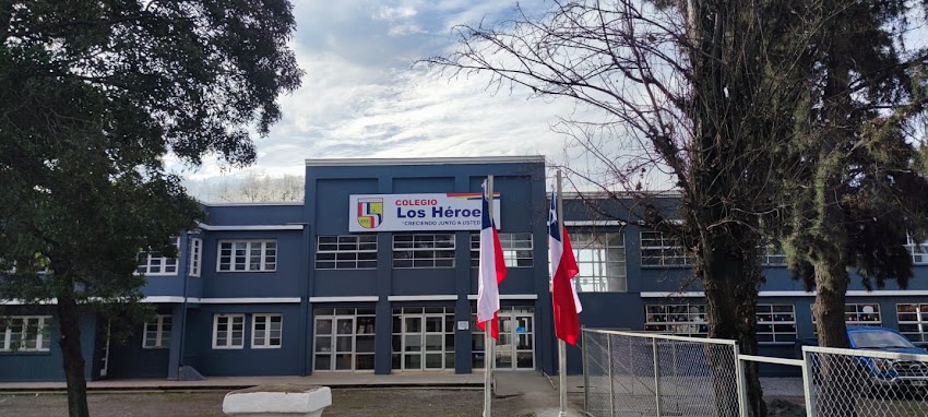 Escuela los heroes