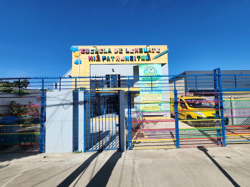 Escuela de lenguaje “Mis patroncitos”