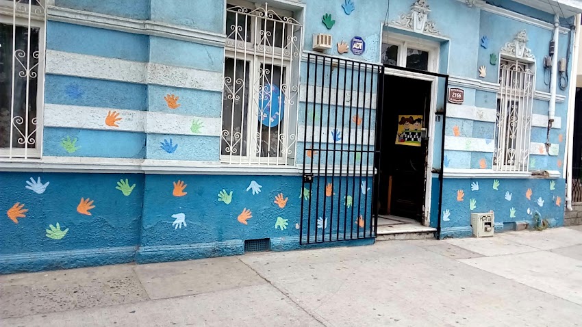 Sala Cuna y Jardin Infantil Manitos de Colores