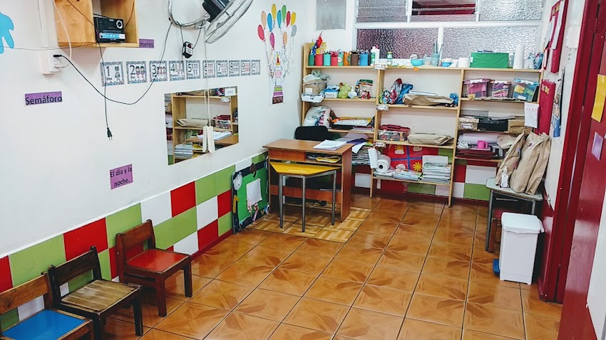 Evelyn Catalan Vega, Jardin Infantil Y Escuela Especial De Lenguaje Kunamasta Em